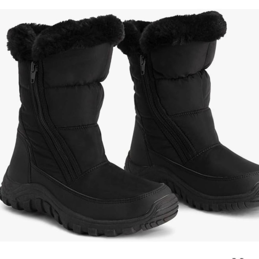 Brand new in box … never tried on. Polar women’s memory foam boots